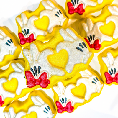 Magical Heart Hands • The Iconic Duo BathBombs